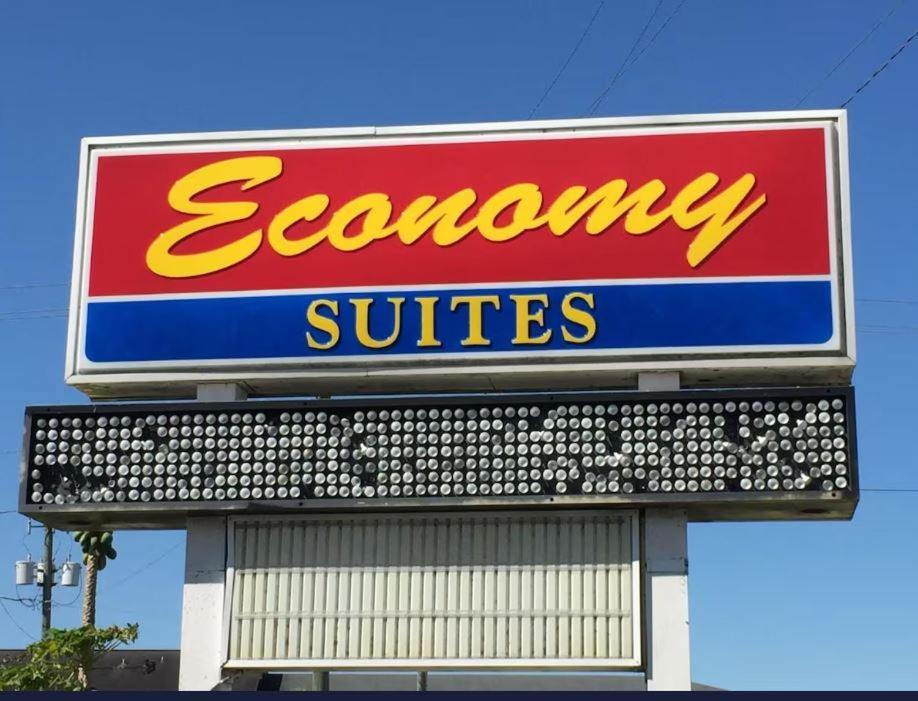 Economy Suites Winter Haven Exterior photo